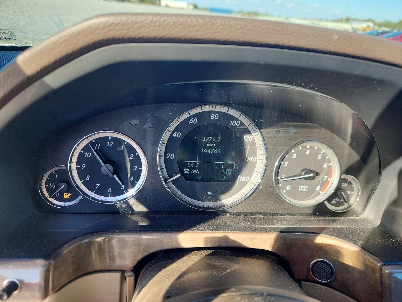 2011 MERCEDES-BENZ E 350 photo 17