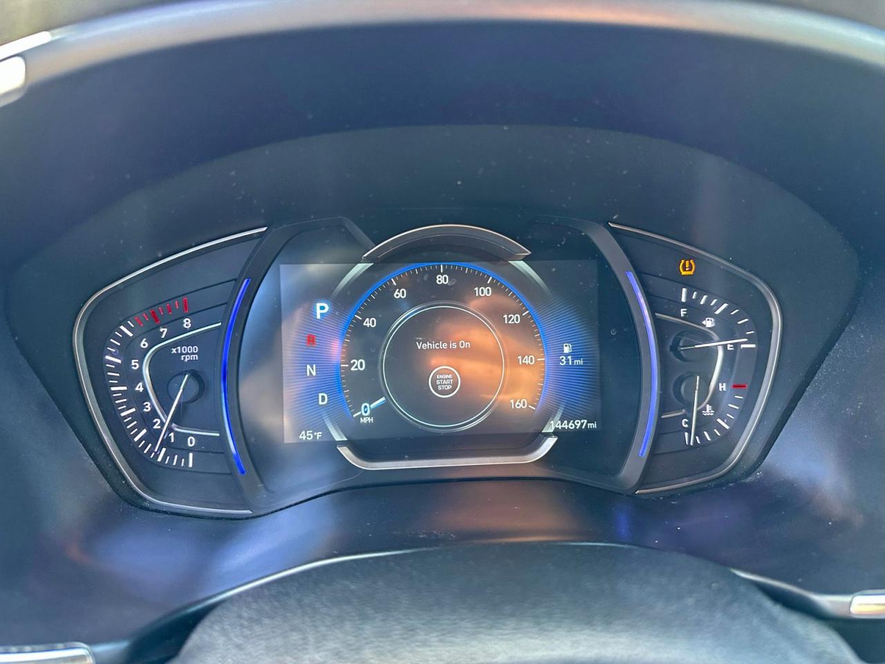 2019 HYUNDAI SANTA FE SEL photo 9