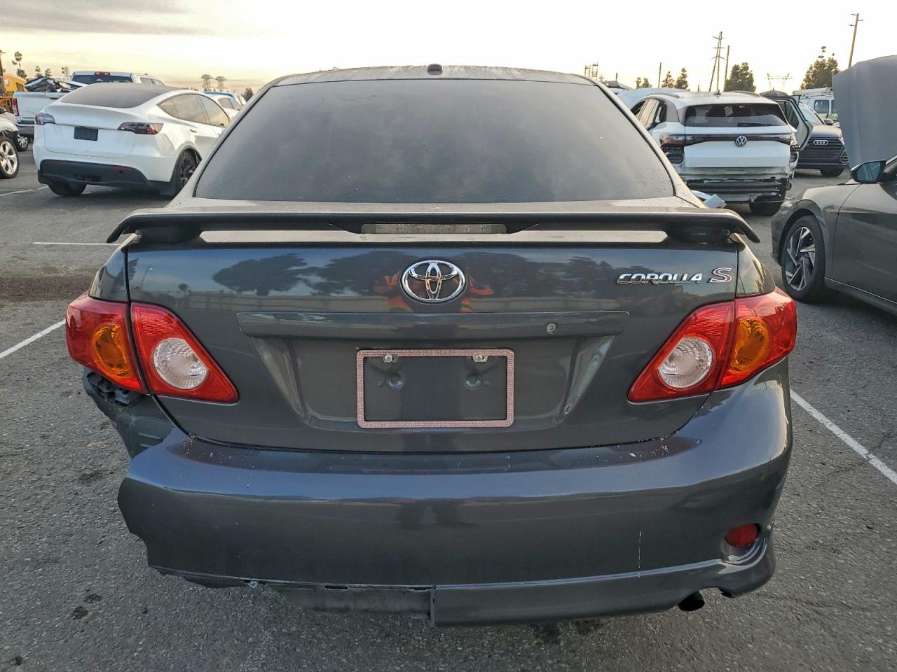2010 TOYOTA COROLLA BASE photo 6