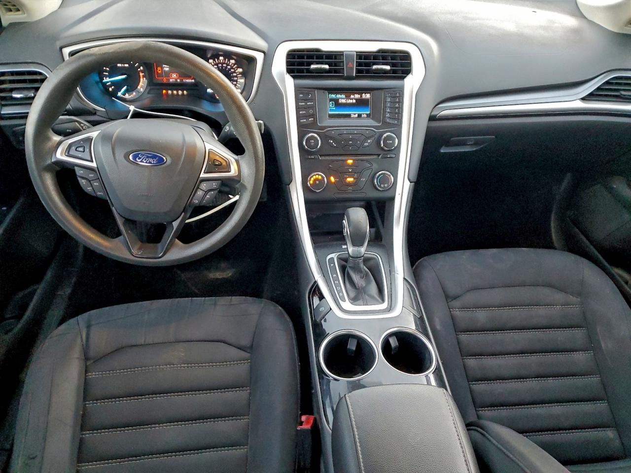 2013 FORD FUSION SE photo 8