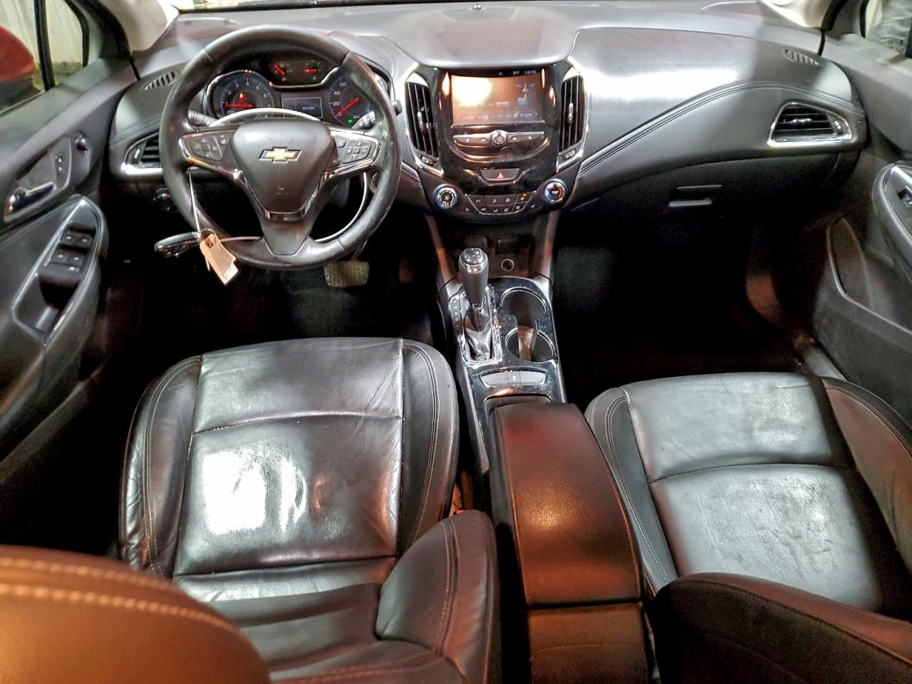 2017 CHEVROLET CRUZE PREMIER photo 8