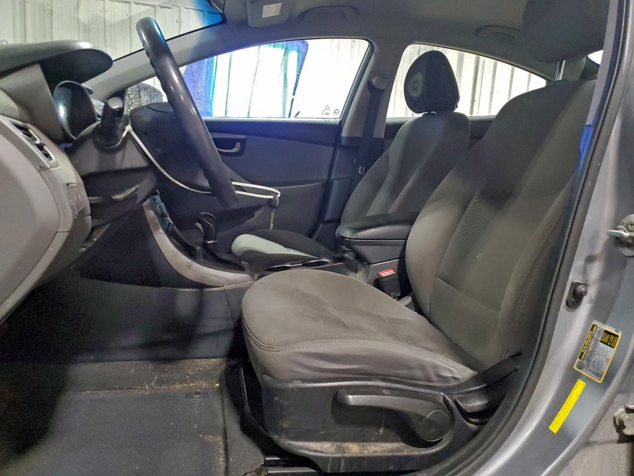 2016 HYUNDAI ELANTRA SE photo 19