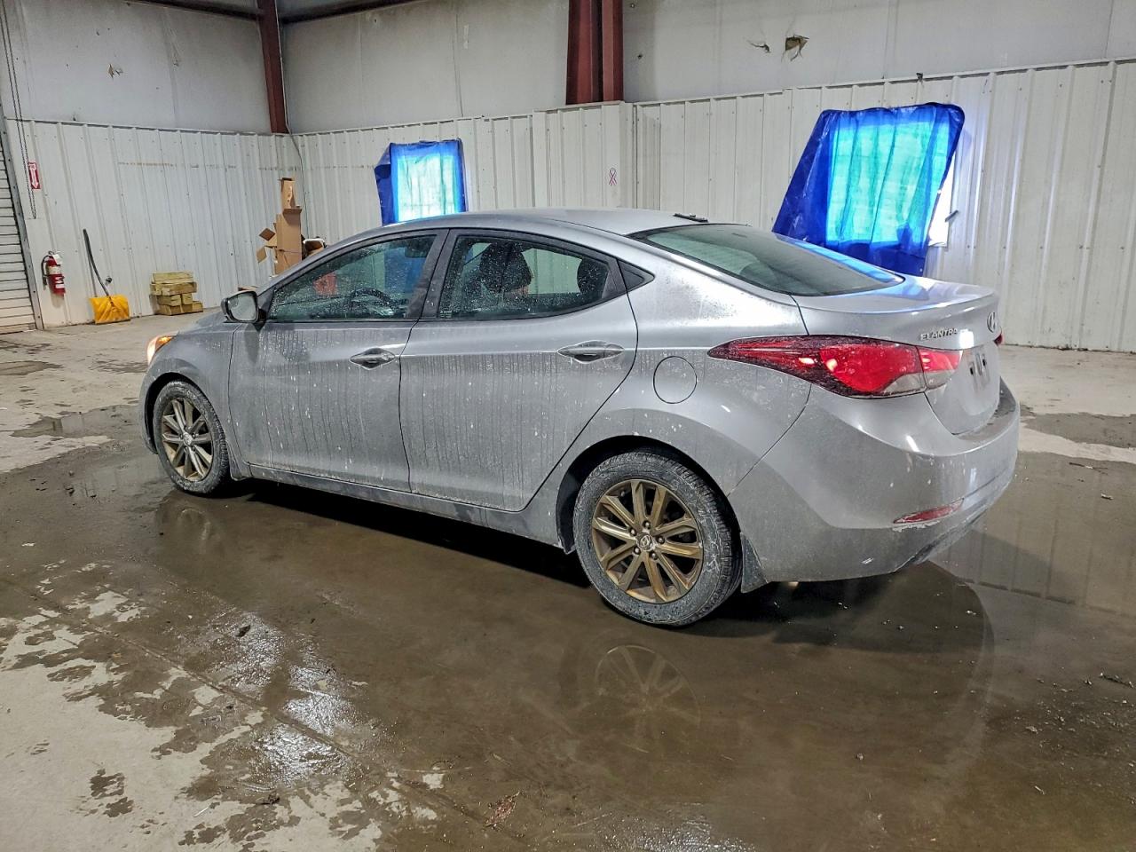 2016 HYUNDAI ELANTRA SE photo 4