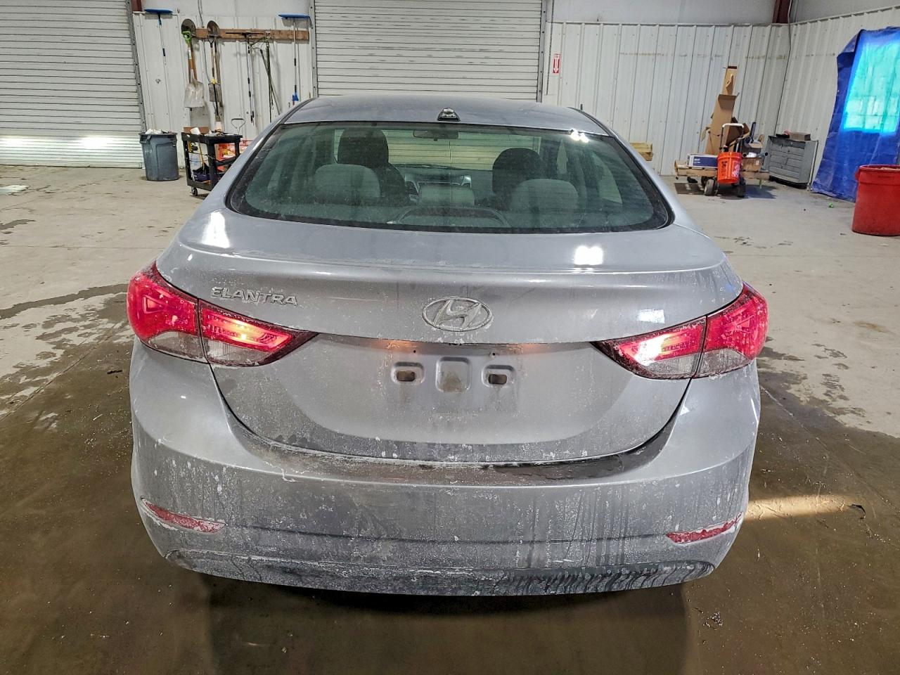 2016 HYUNDAI ELANTRA SE photo 16