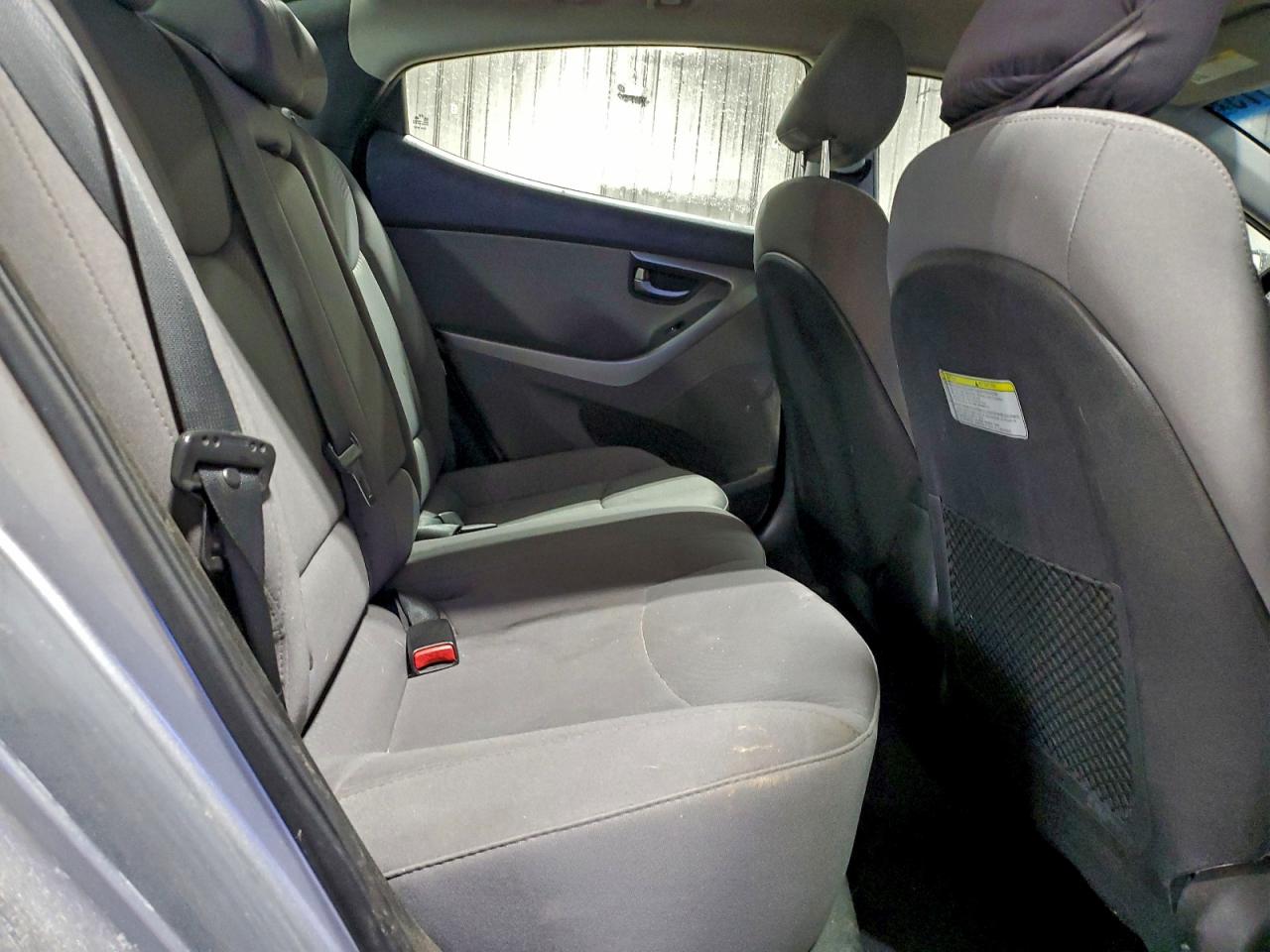 2016 HYUNDAI ELANTRA SE photo 28