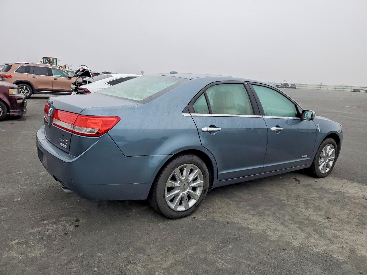 2012 LINCOLN MKZ HYBRID photo 3