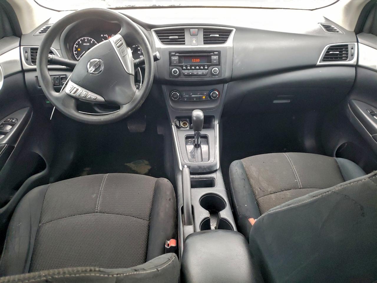 2016 NISSAN SENTRA S photo 8
