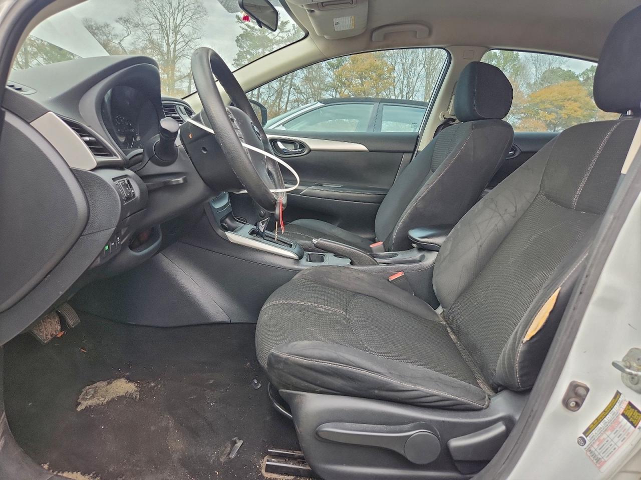 2016 NISSAN SENTRA S photo 7