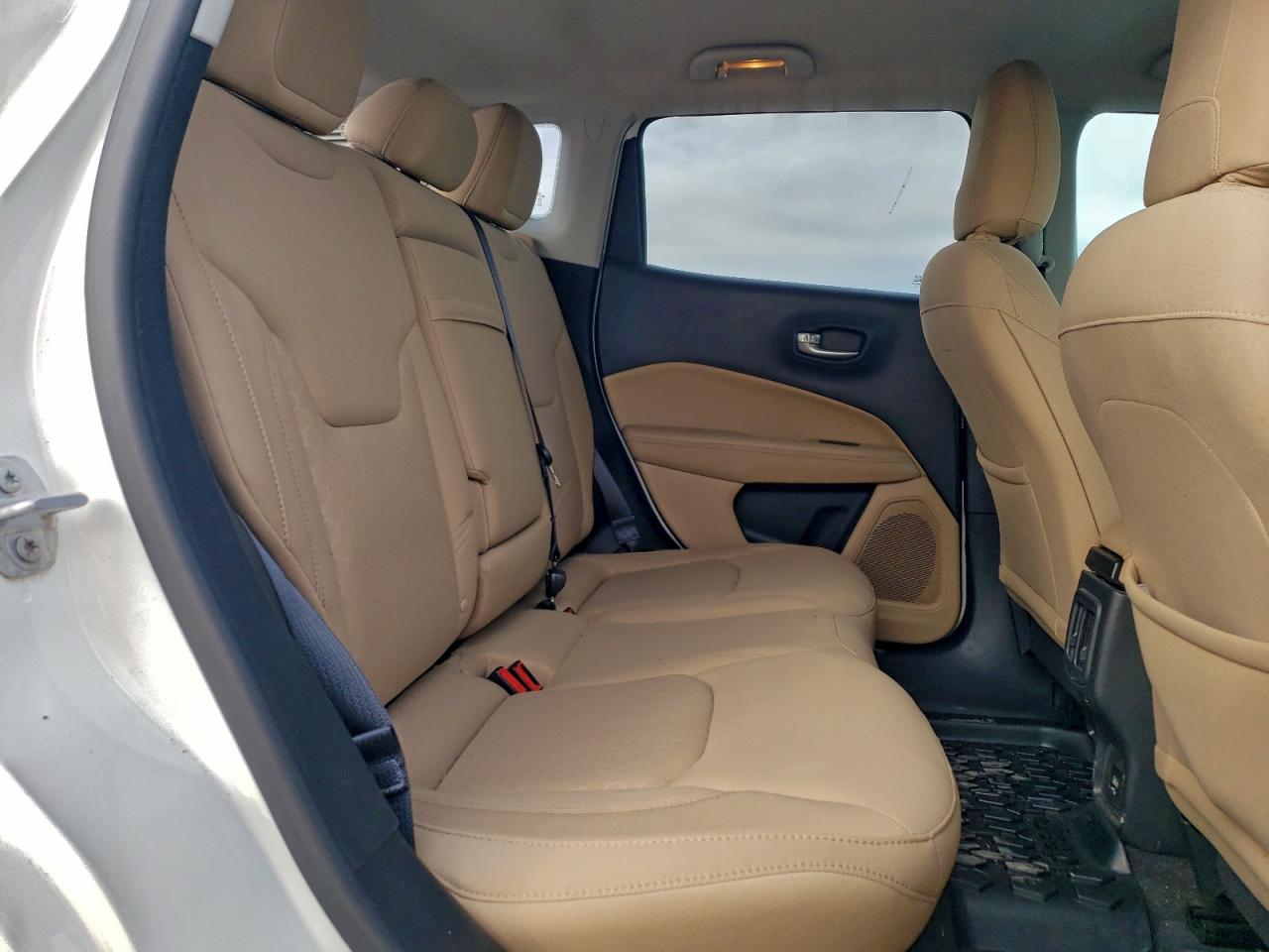 2017 JEEP COMPASS SPORT photo 11