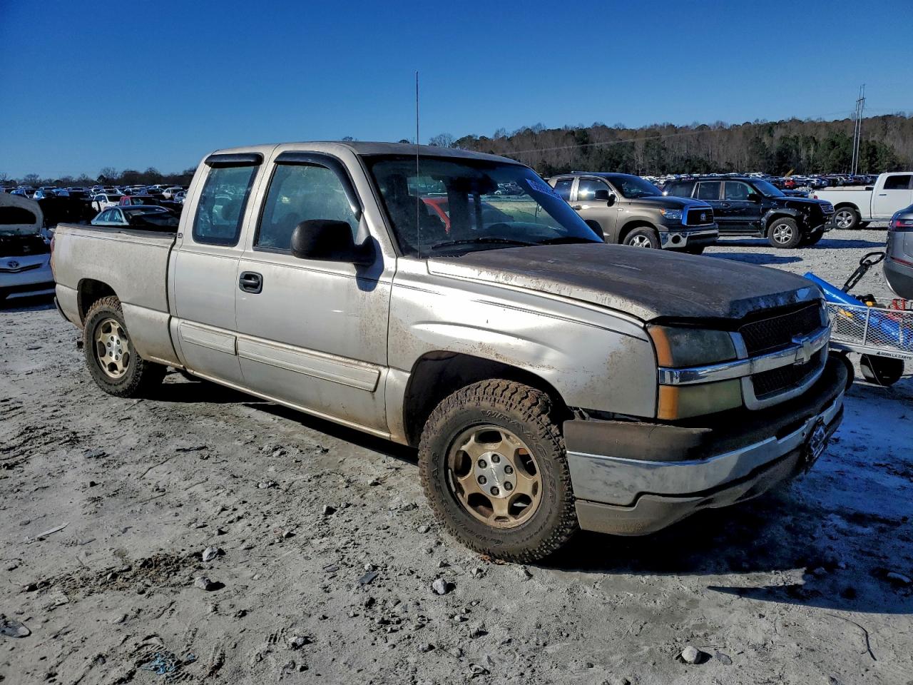 2004 CHEVROLET SILVERADO C1500 photo 7