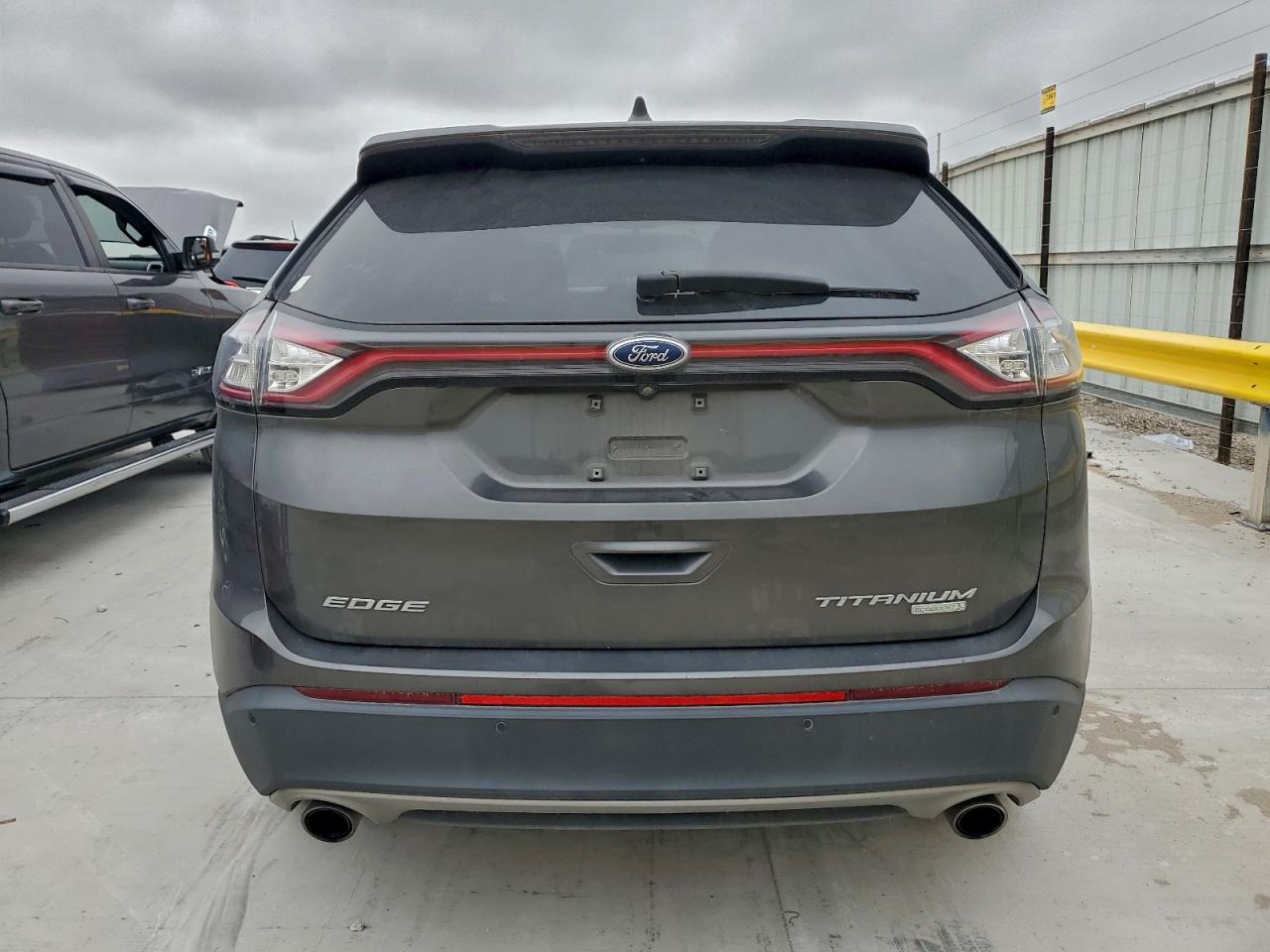 2017 FORD EDGE TITANIUM photo 6