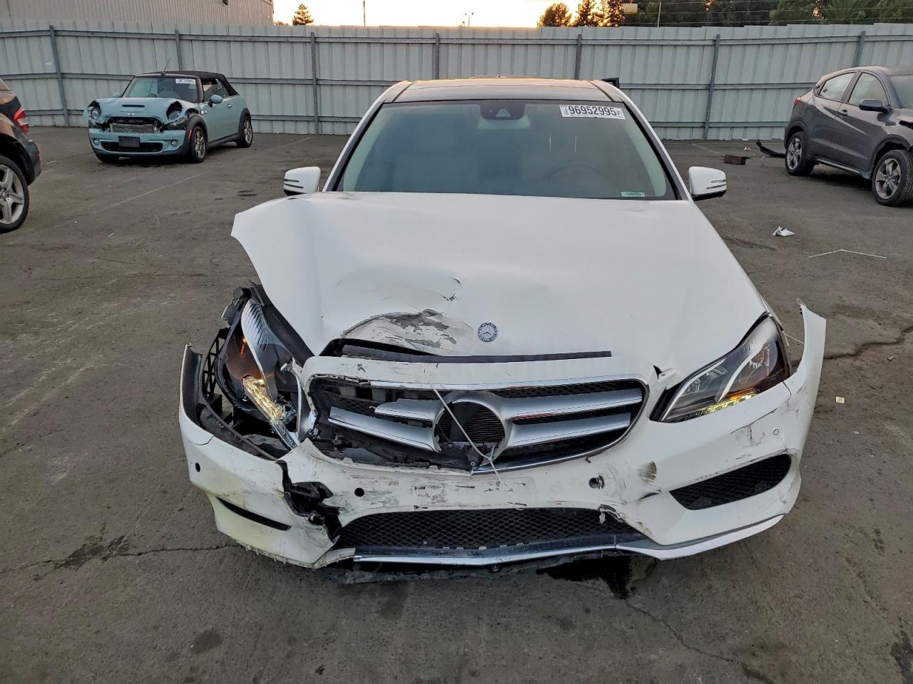 2016 MERCEDES-BENZ E 350 photo 5
