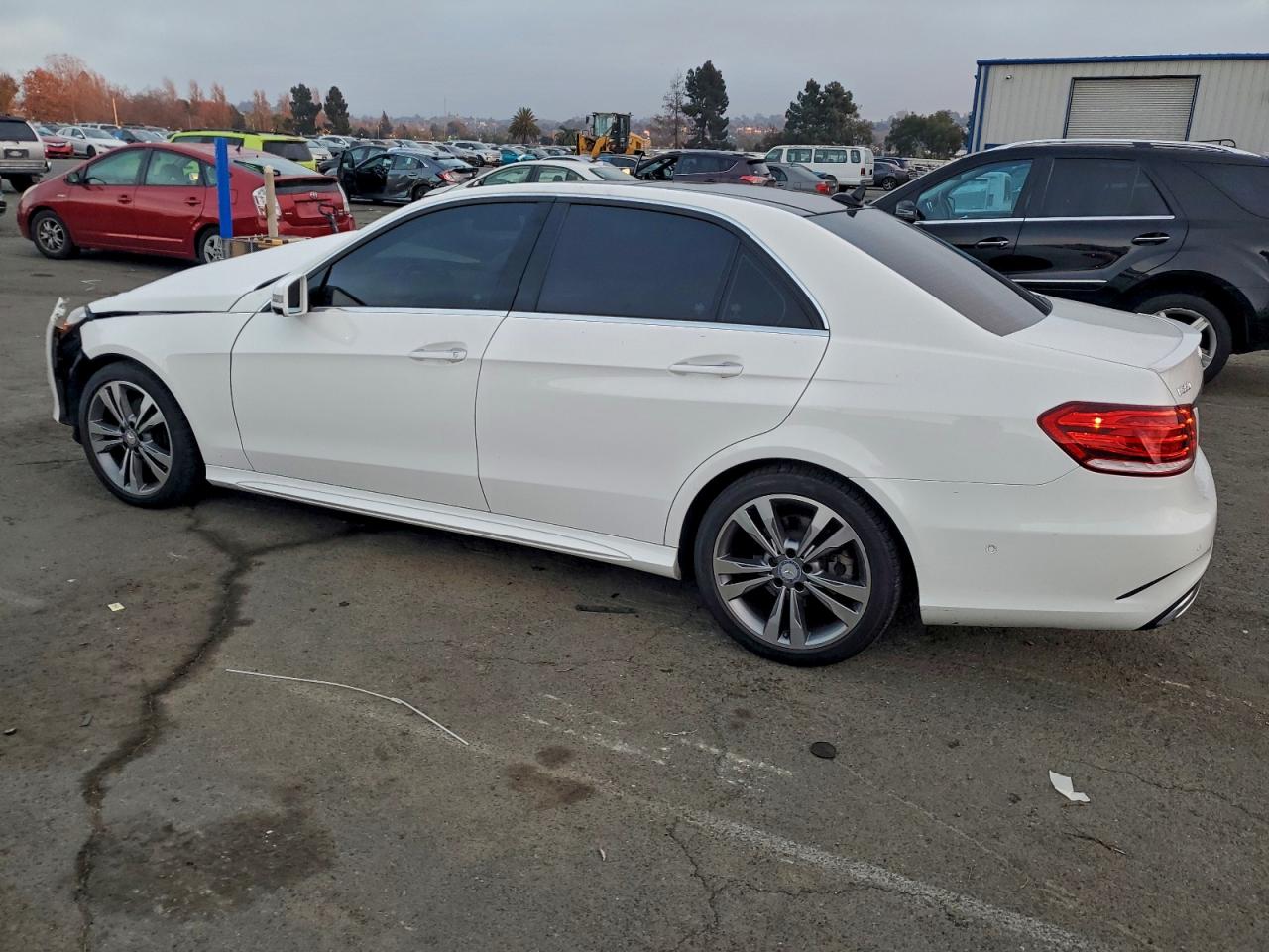 2016 MERCEDES-BENZ E 350 photo 2