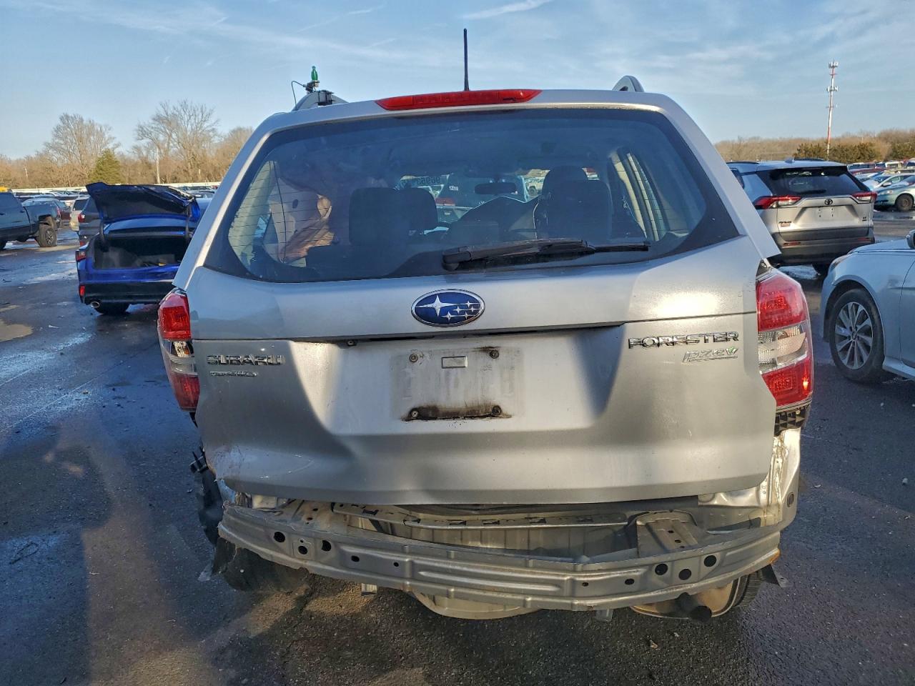 2015 SUBARU FORESTER 2.5I photo 11