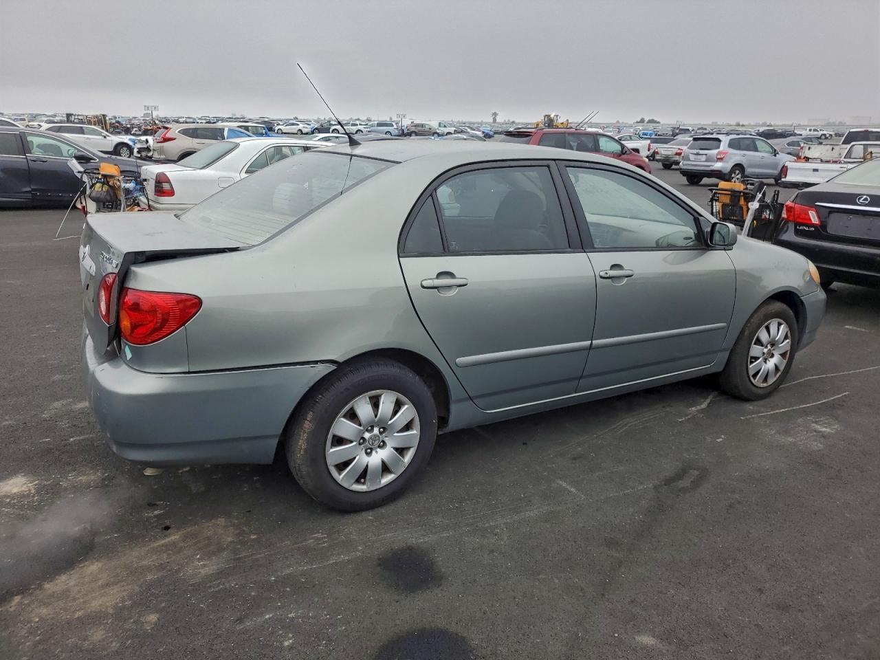 2003 TOYOTA COROLLA CE photo 5