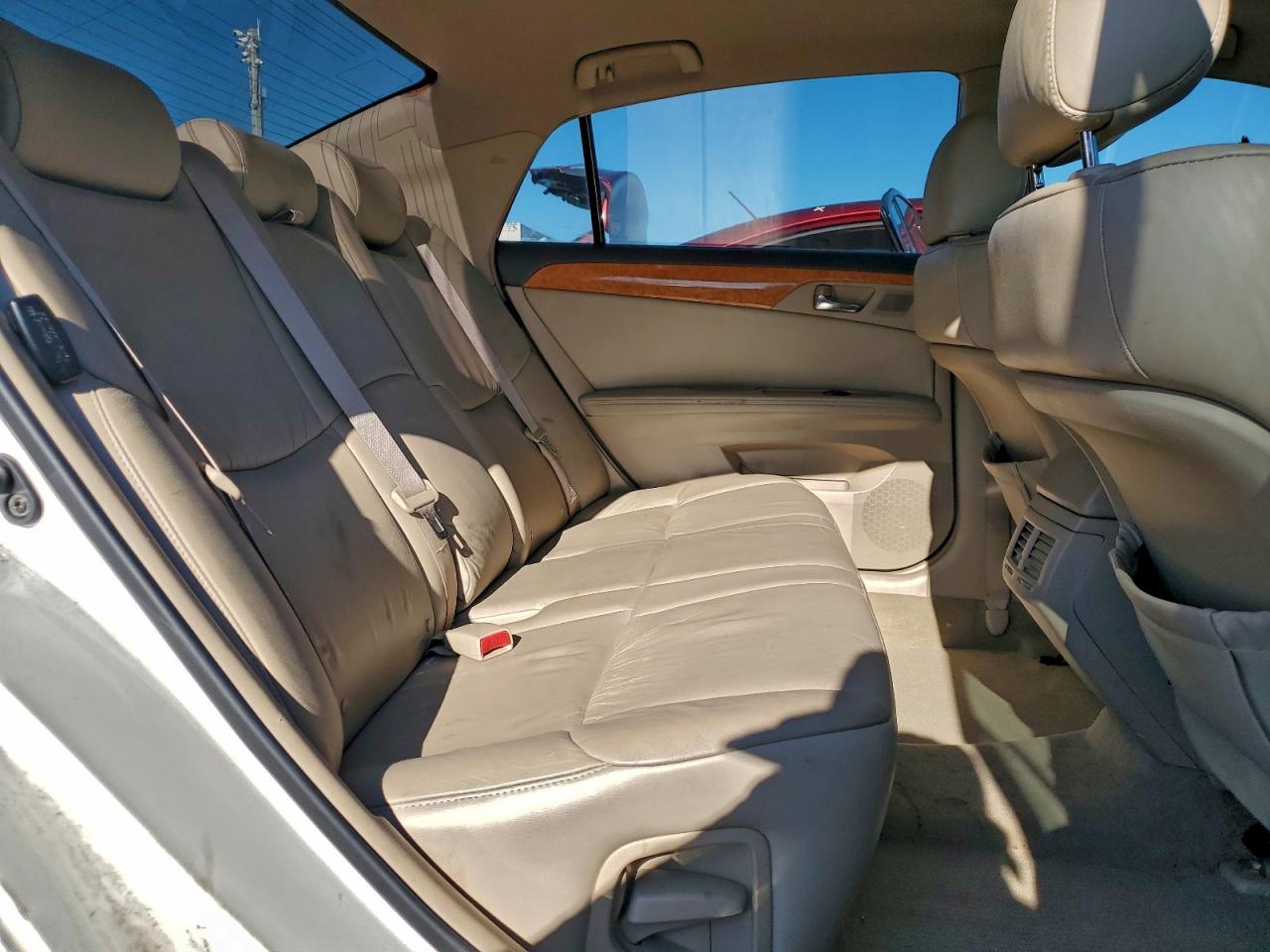 2005 TOYOTA AVALON XL photo 19