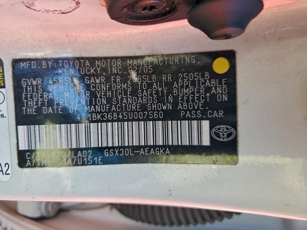 2005 TOYOTA AVALON XL photo 23