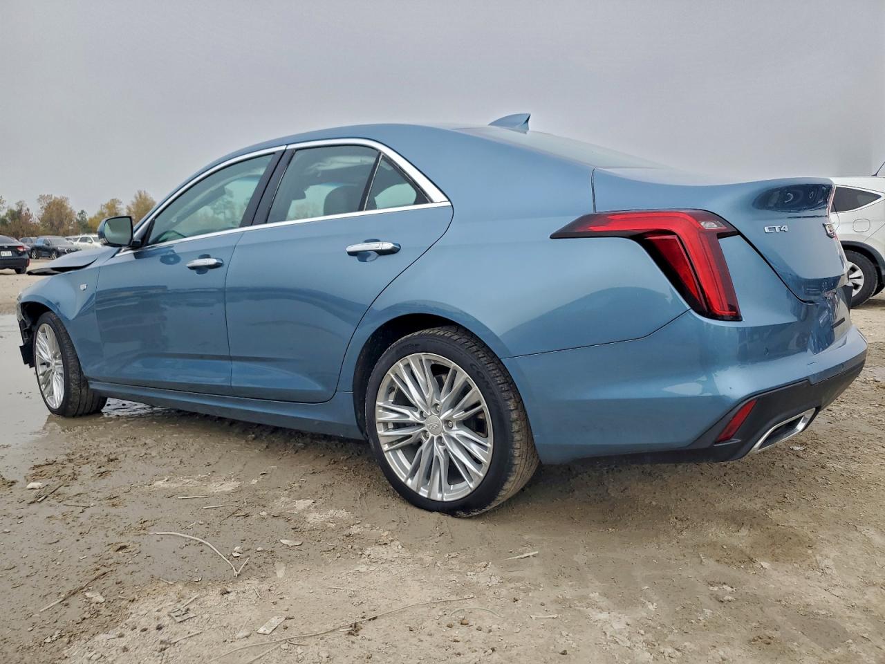 2023 CADILLAC CT4 PREMIUM LUXURY photo 2