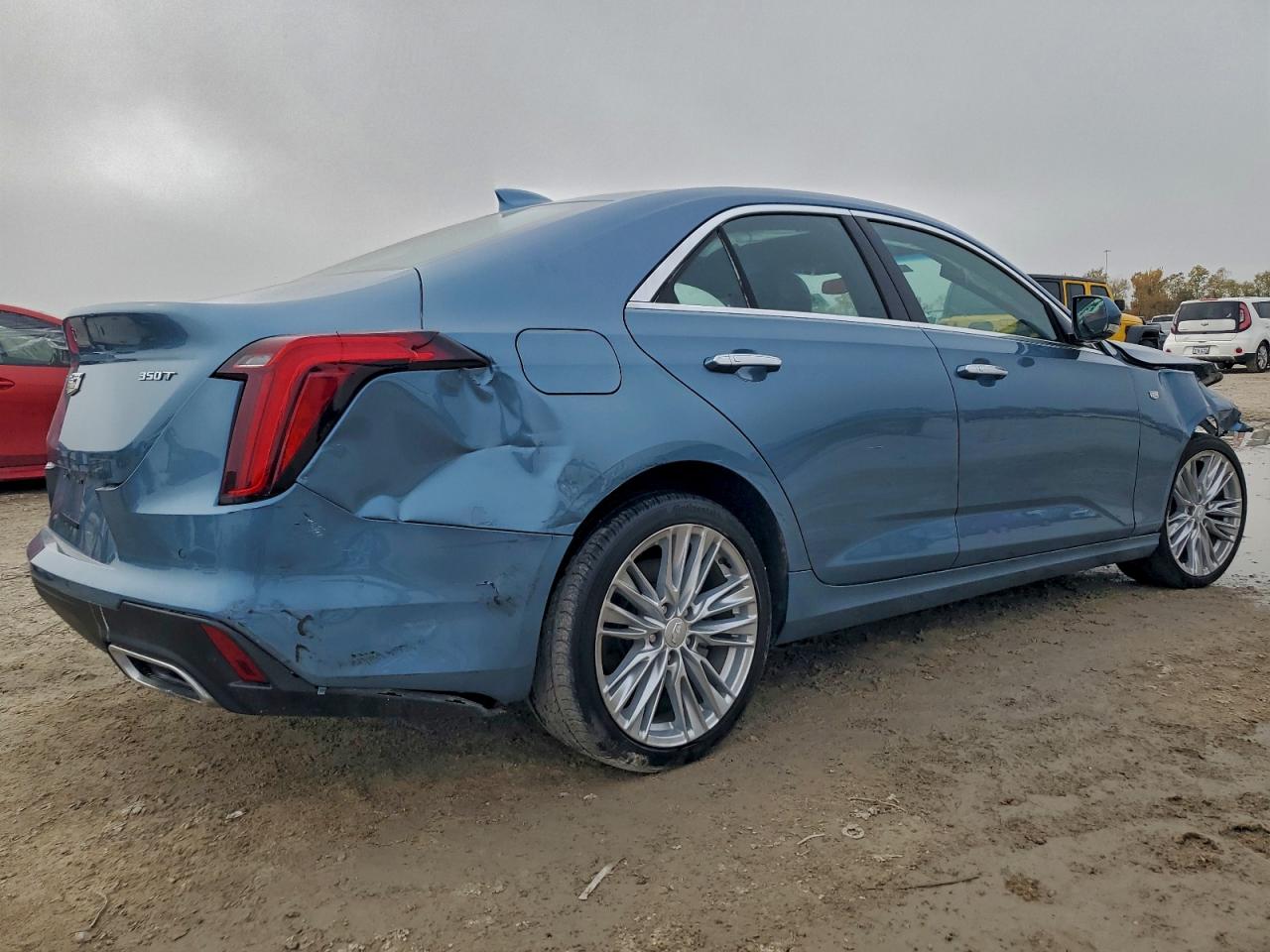 2023 CADILLAC CT4 PREMIUM LUXURY photo 3