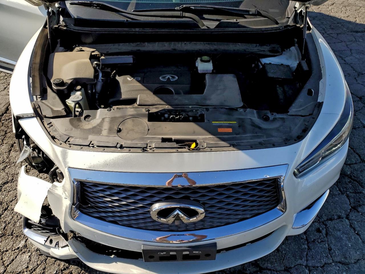 2020 INFINITI QX60 LUXE photo 12