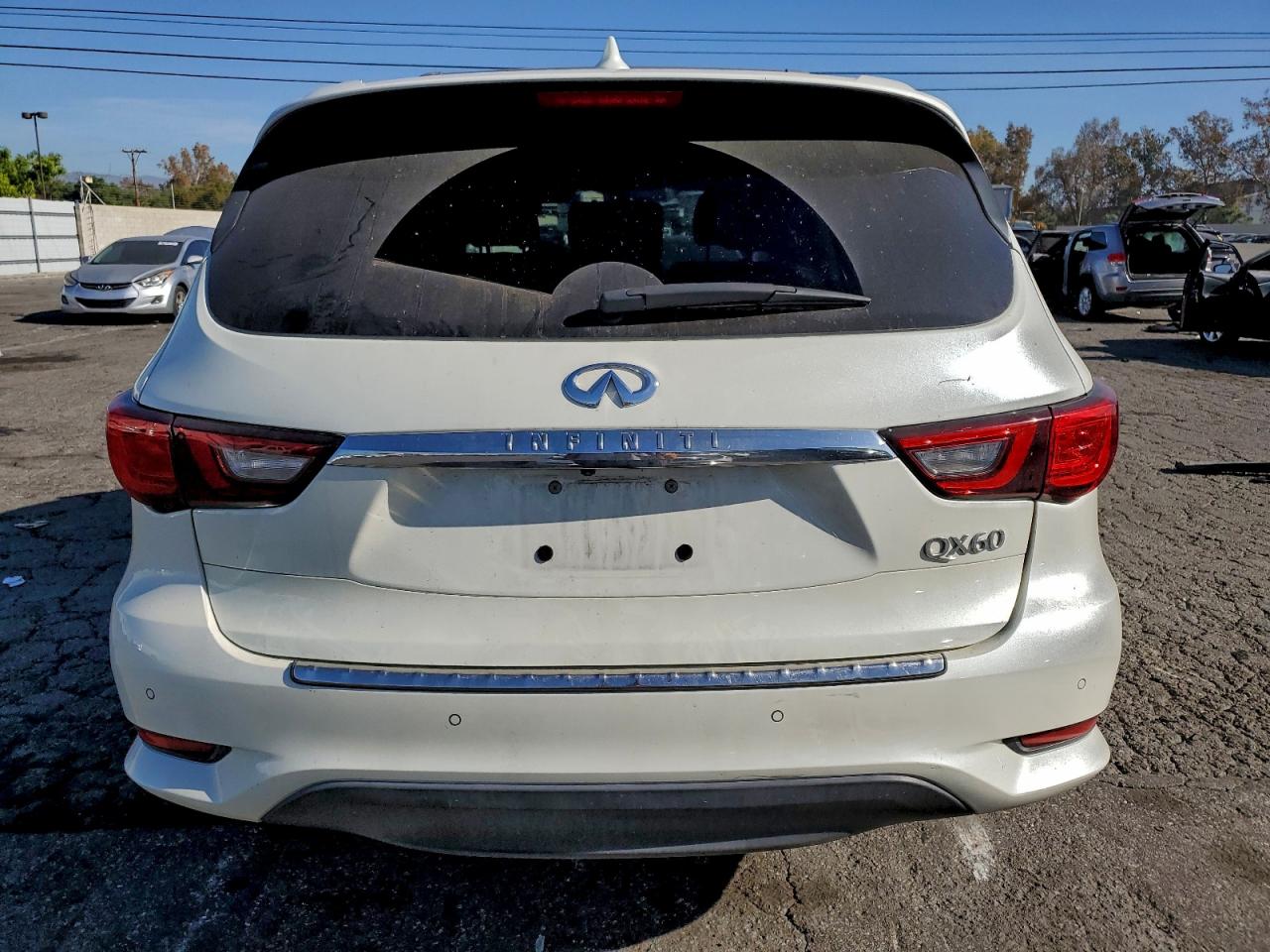 2020 INFINITI QX60 LUXE photo 6