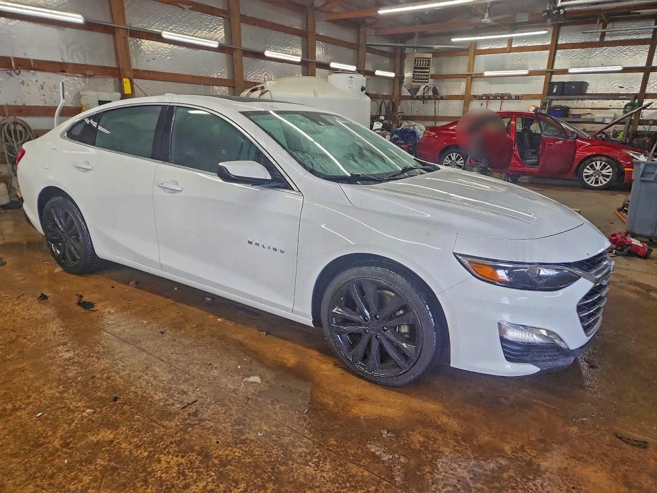 2023 CHEVROLET MALIBU LT photo 10