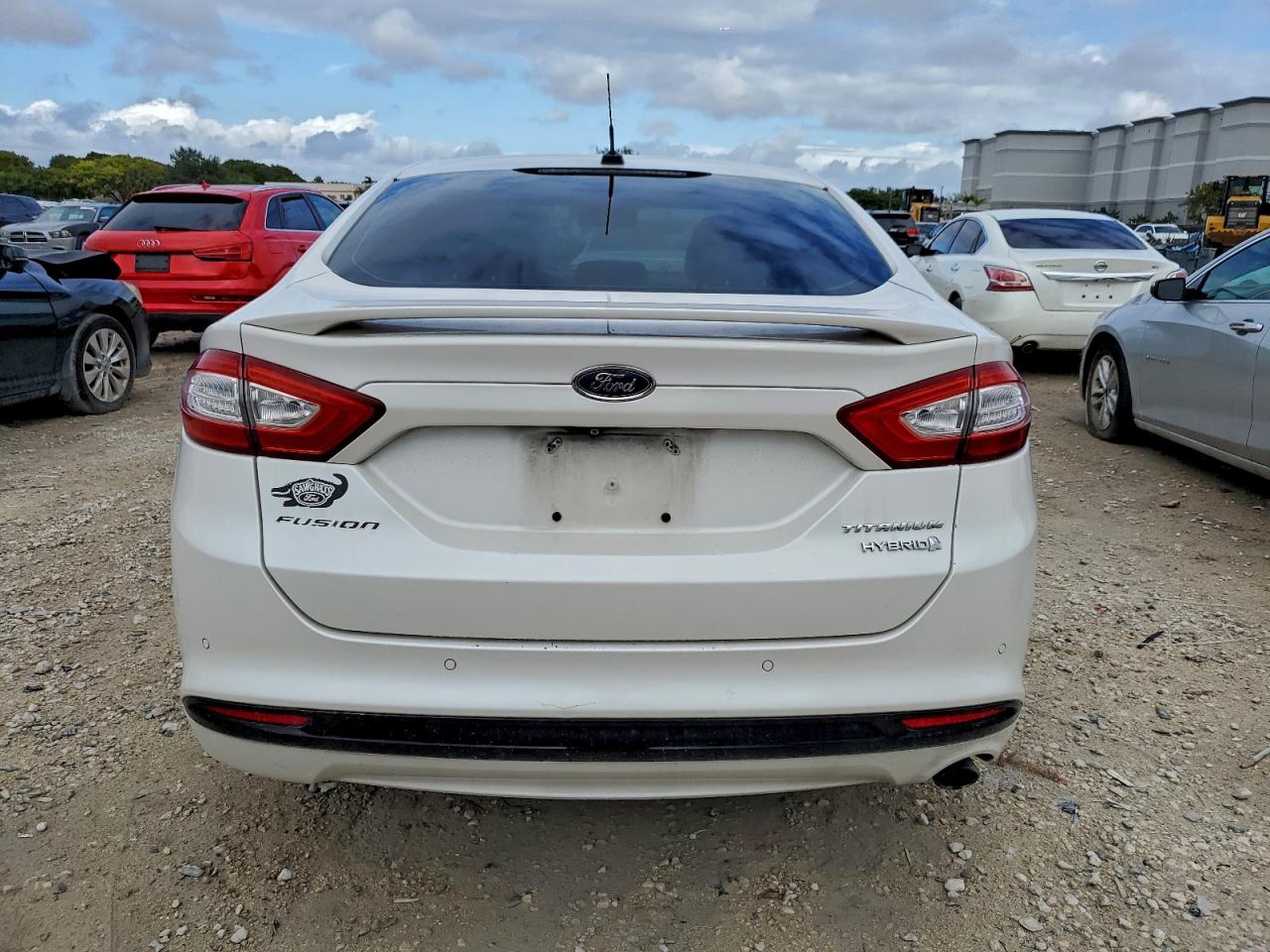 2013 FORD FUSION TITANIUM HEV photo 11