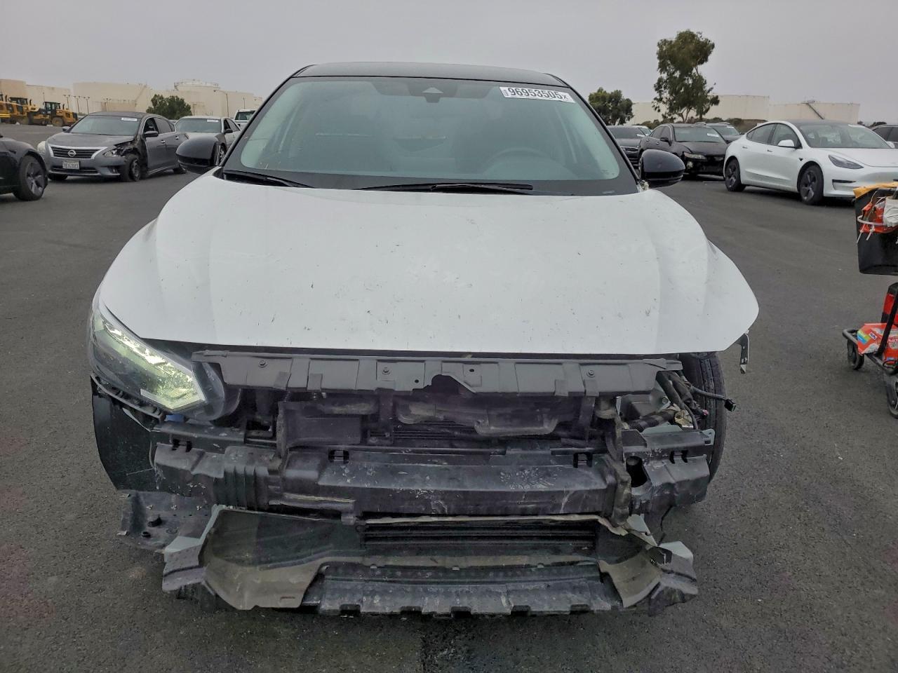 2024 NISSAN SENTRA SR photo 5