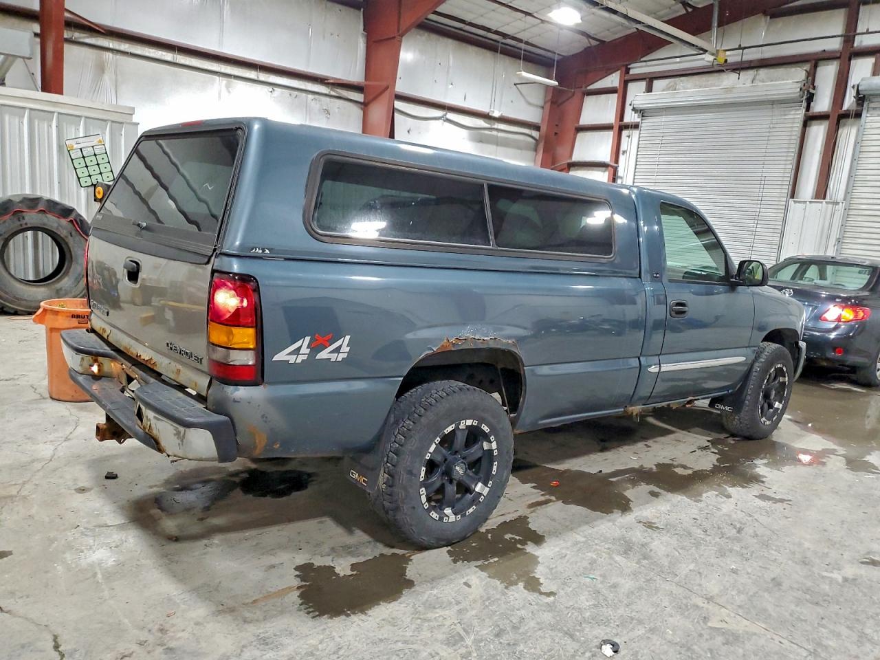 2006 GMC NEW SIERRA K1500 photo 3