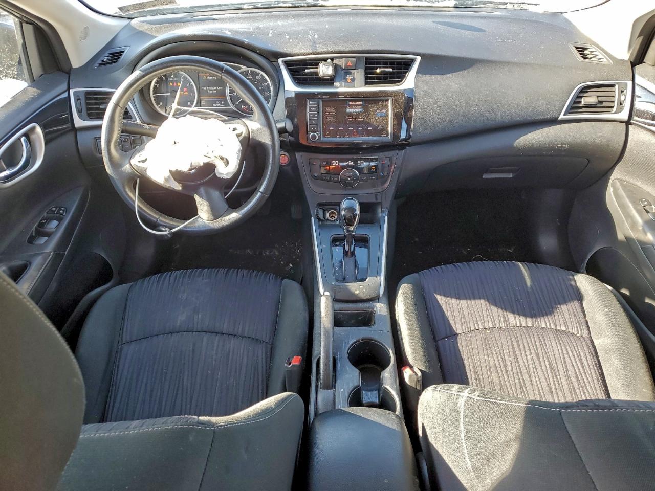 2019 NISSAN SENTRA S photo 8