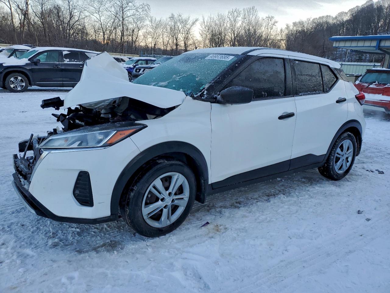 2023 NISSAN KICKS