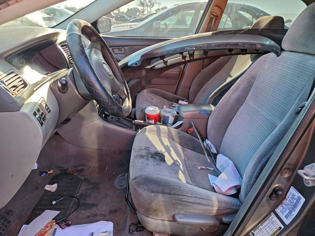 2006 TOYOTA COROLLA photo 13
