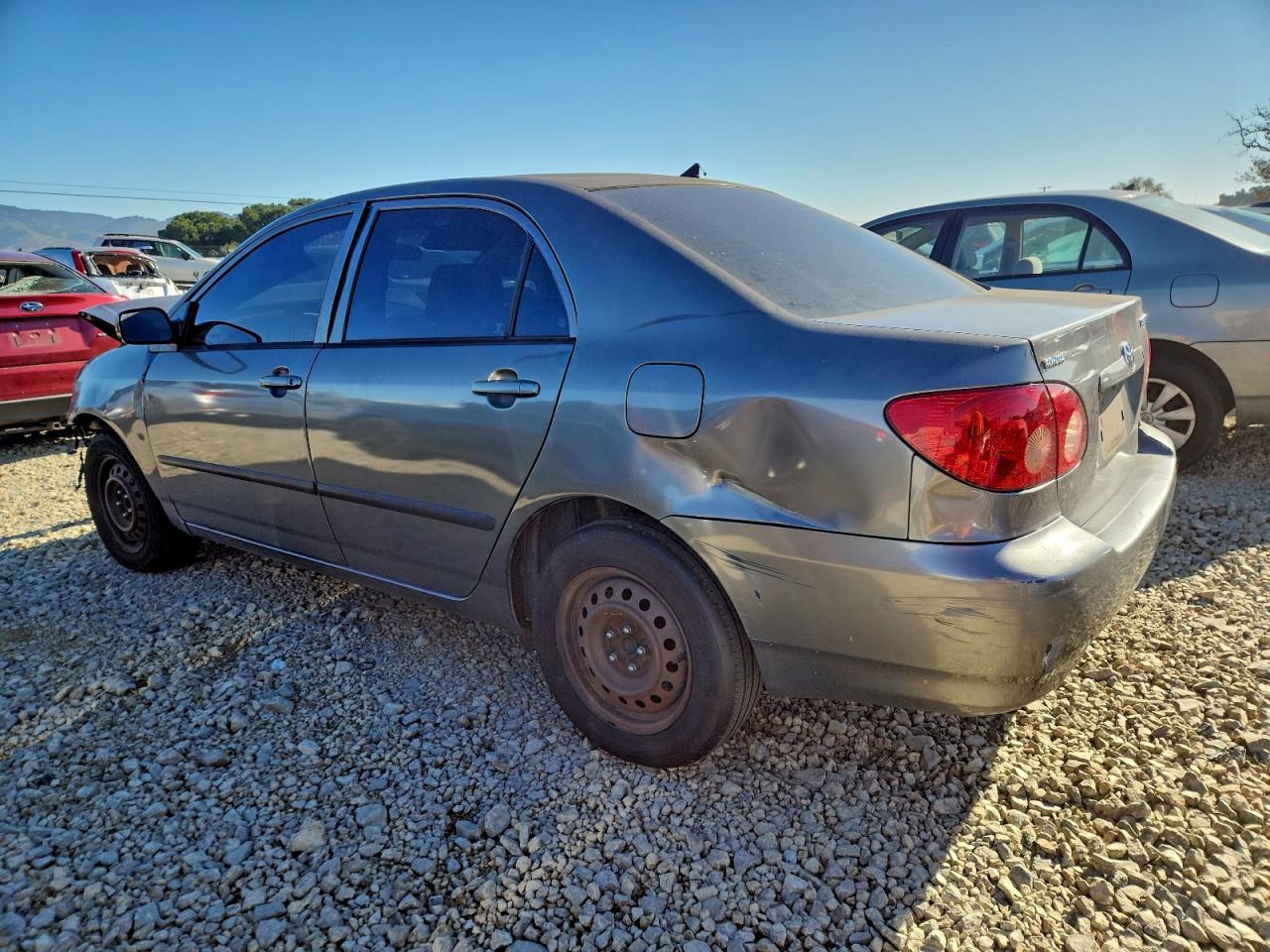 2006 TOYOTA COROLLA photo 3