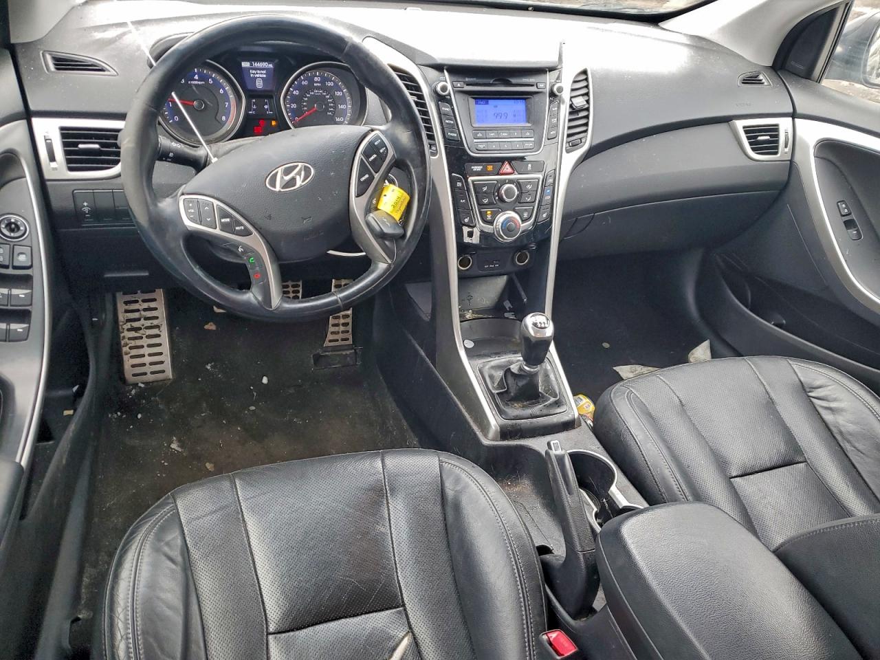 2014 HYUNDAI ELANTRA photo 8
