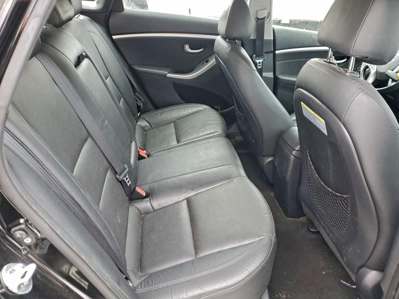 2014 HYUNDAI ELANTRA photo 10