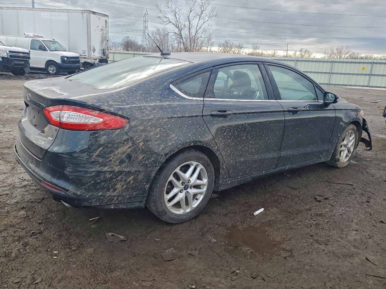 2014 FORD FUSION SE photo 5
