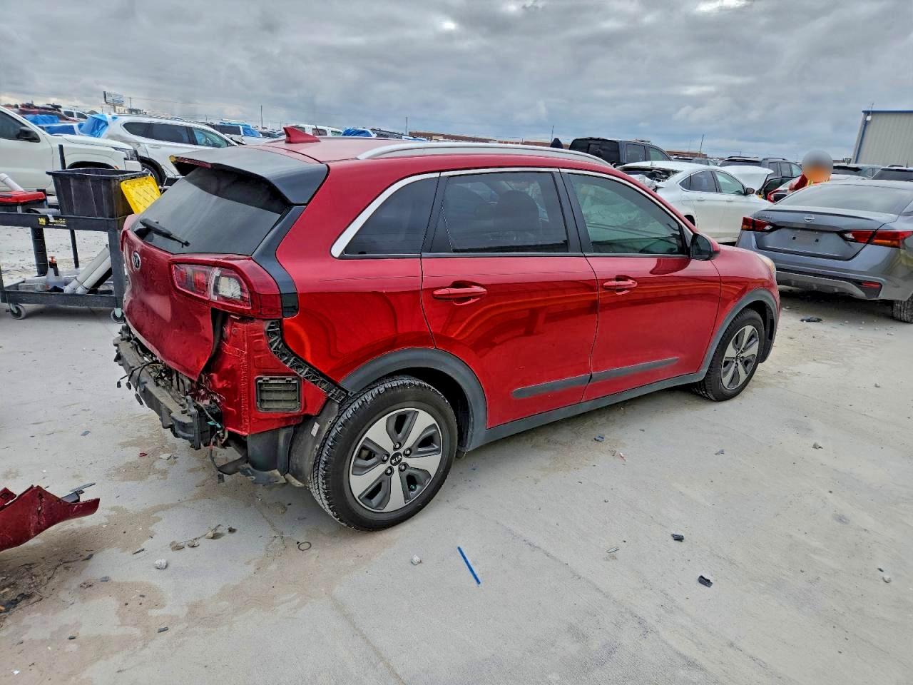 2019 KIA NIRO FE photo 3