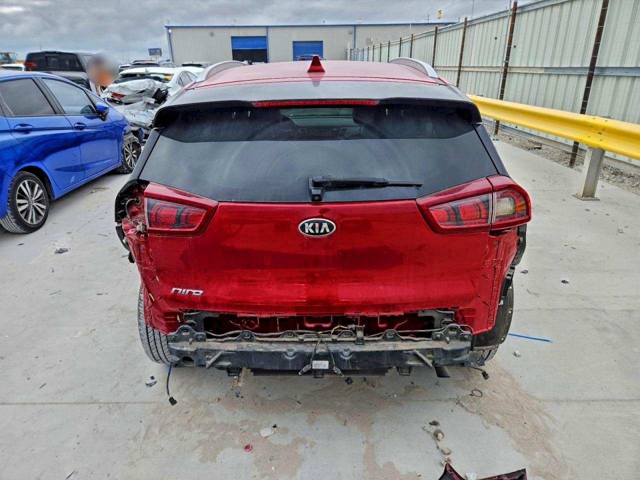 2019 KIA NIRO FE photo 6