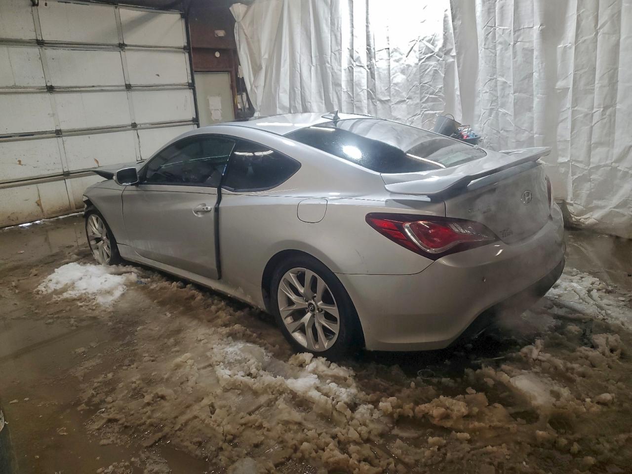 2013 HYUNDAI GENESIS COUPE 3.8L photo 2