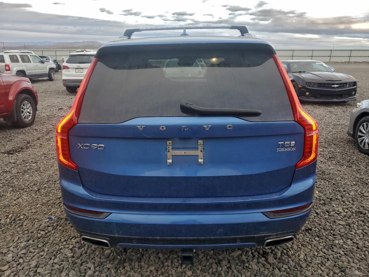 2019 VOLVO XC90 T5 R-DESIGN photo 6