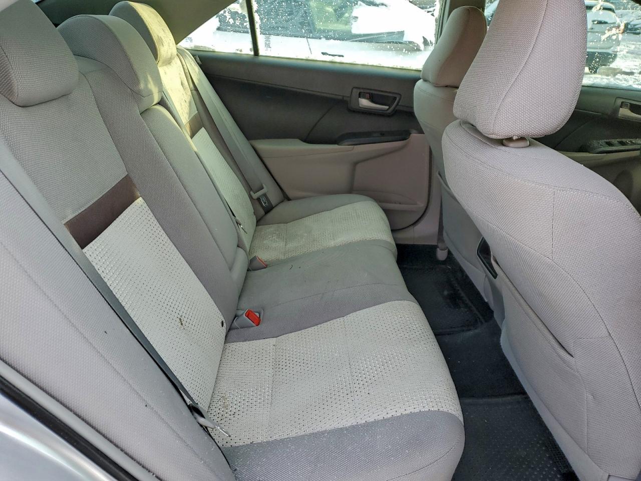 2013 TOYOTA CAMRY L photo 28