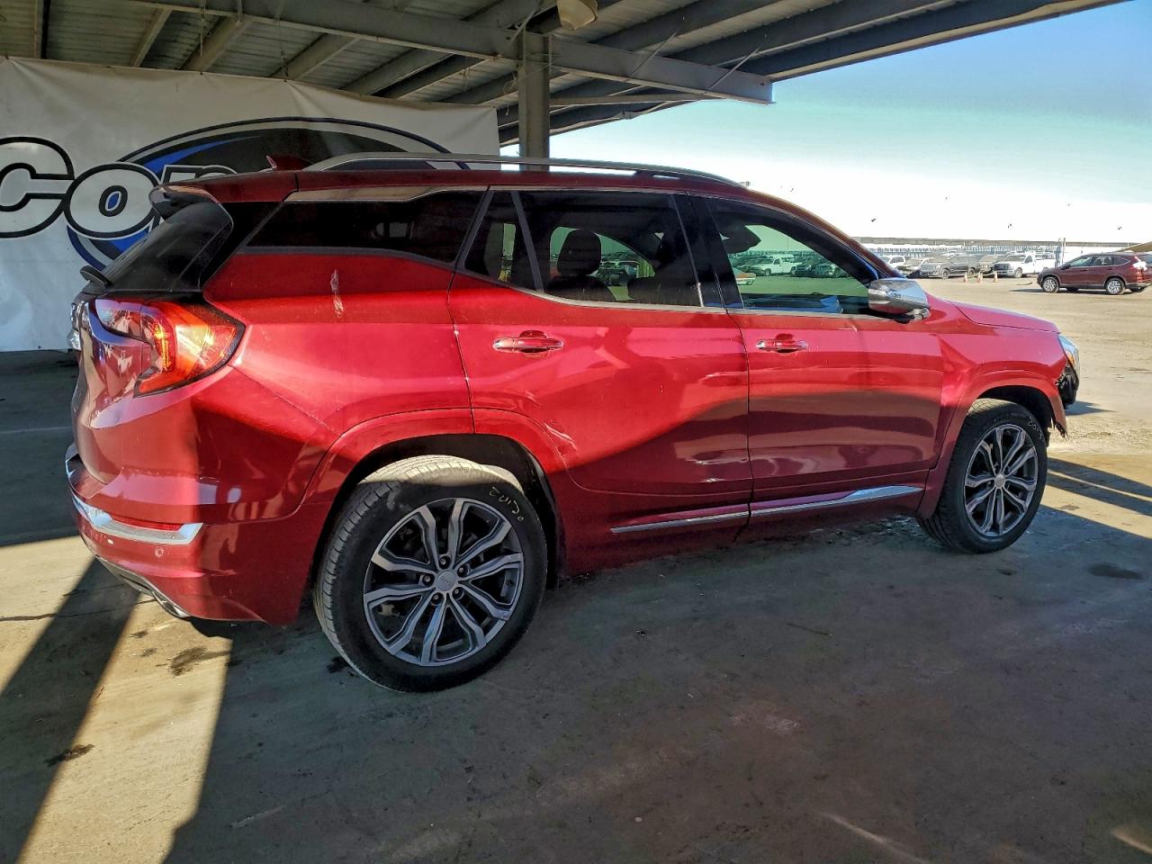2018 GMC TERRAIN DENALI photo 5
