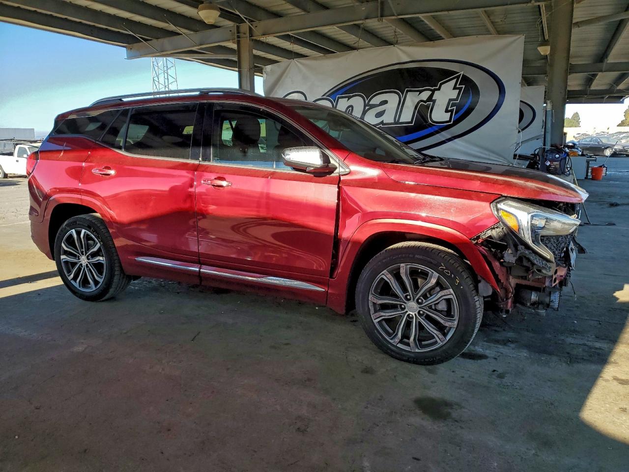 2018 GMC TERRAIN DENALI photo 7