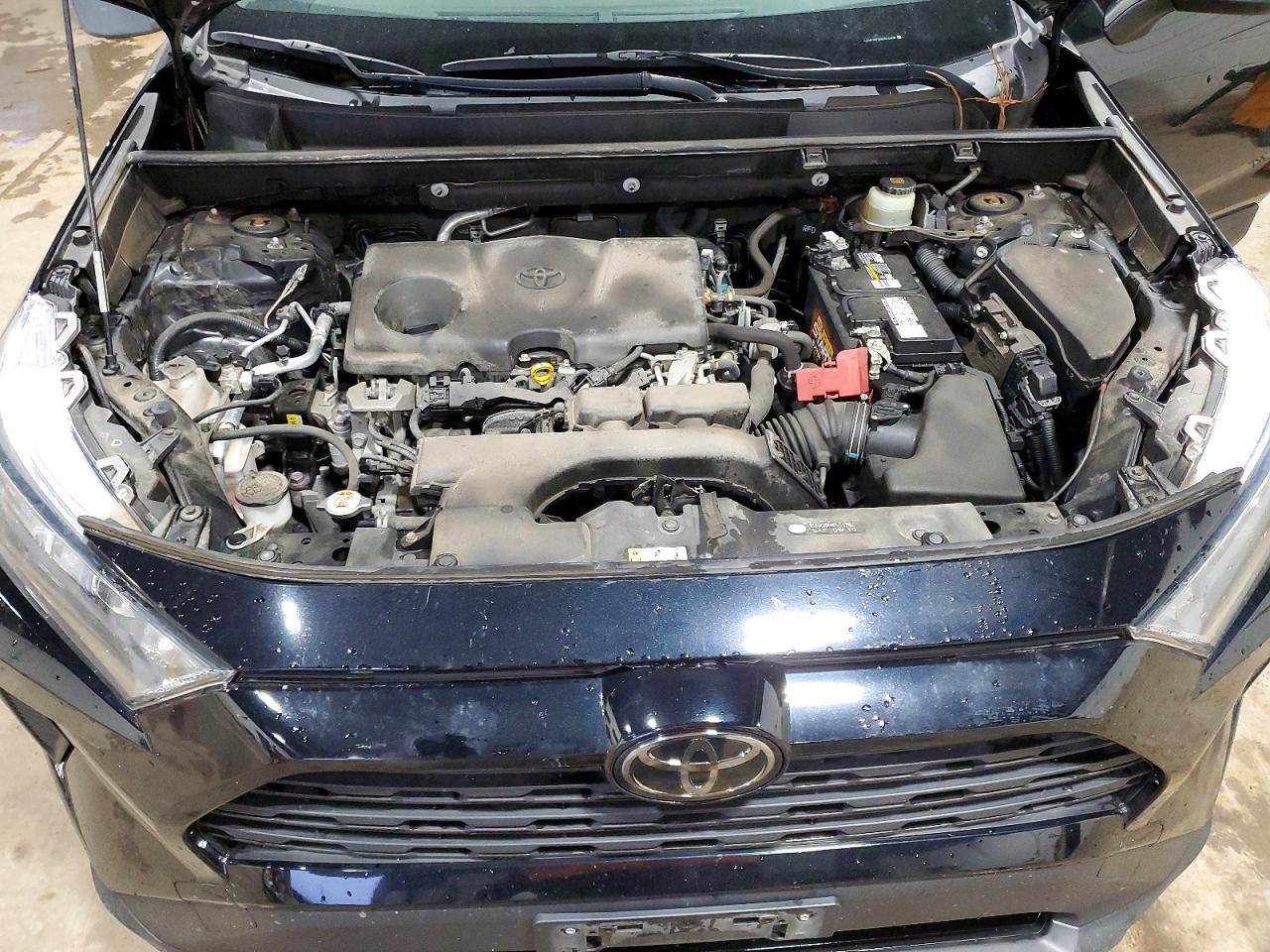 2019 TOYOTA RAV4 LE photo 23