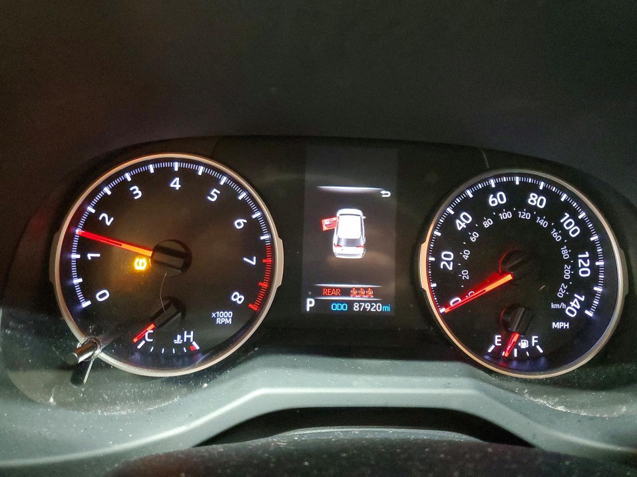 2019 TOYOTA RAV4 LE photo 17