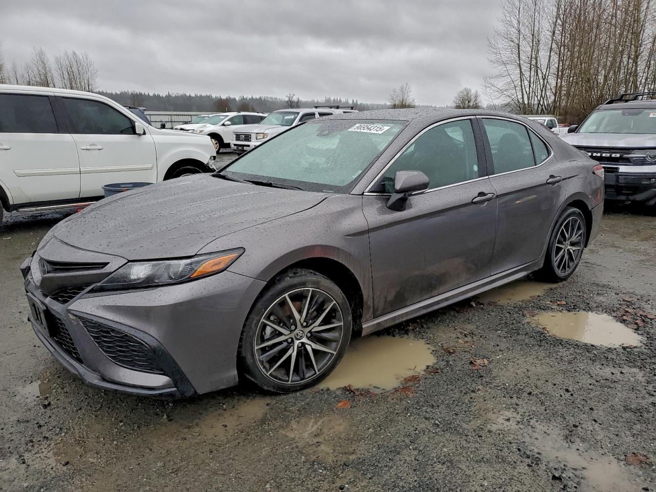 2024 TOYOTA CAMRY SE NIGHT SHADE photo 2