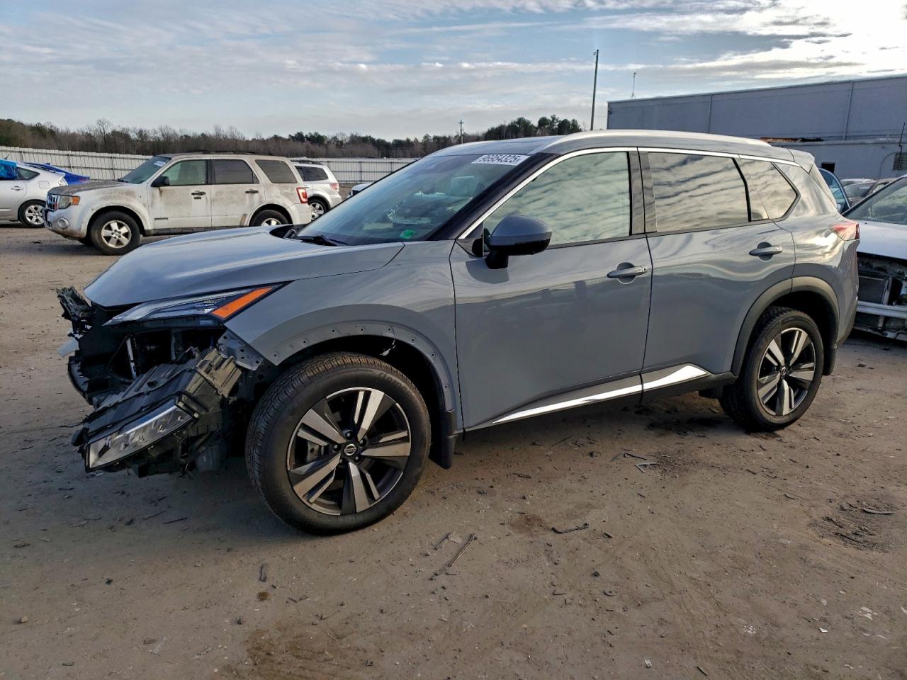 2021 NISSAN ROGUE