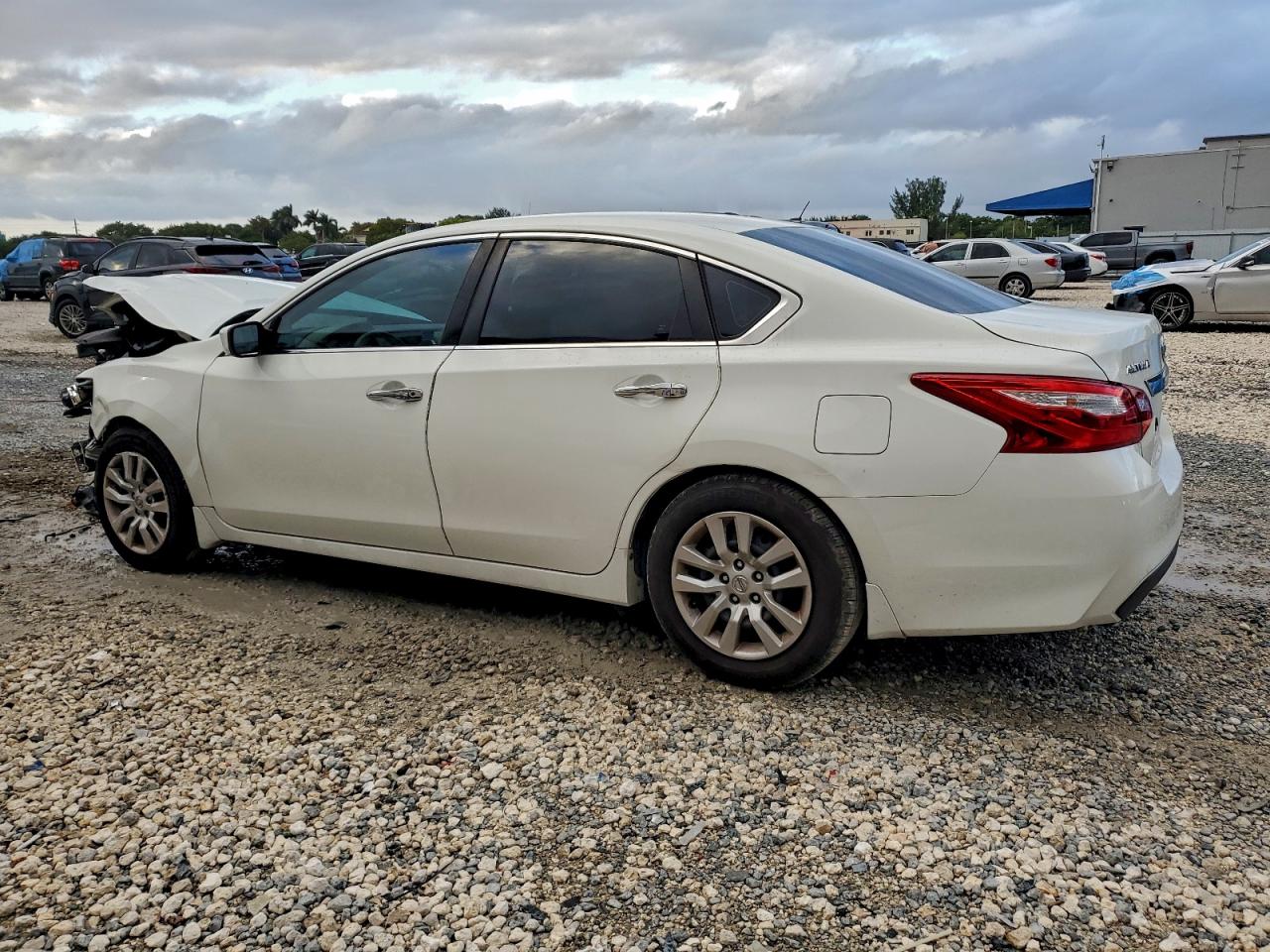 2017 NISSAN ALTIMA 2.5 photo 3