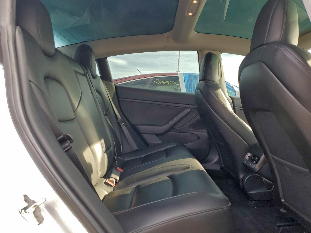 2019 TESLA MODEL 3 photo 19