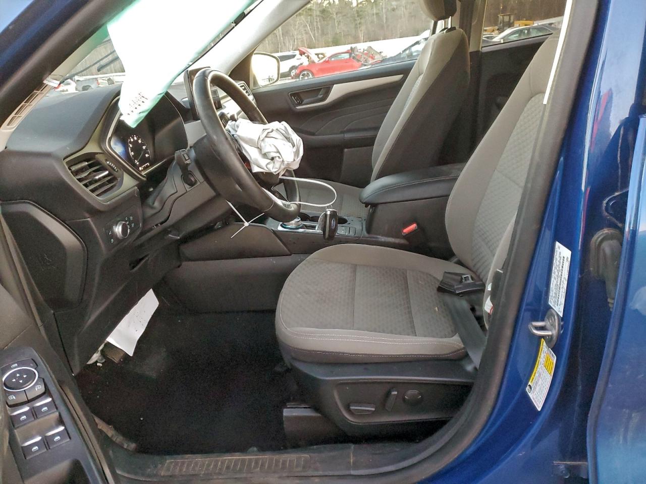 2022 FORD ESCAPE SE photo 13